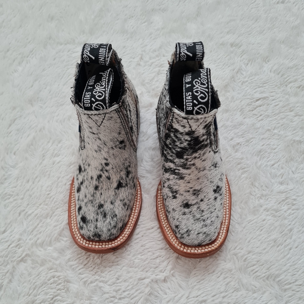 Kid's cowhide boots